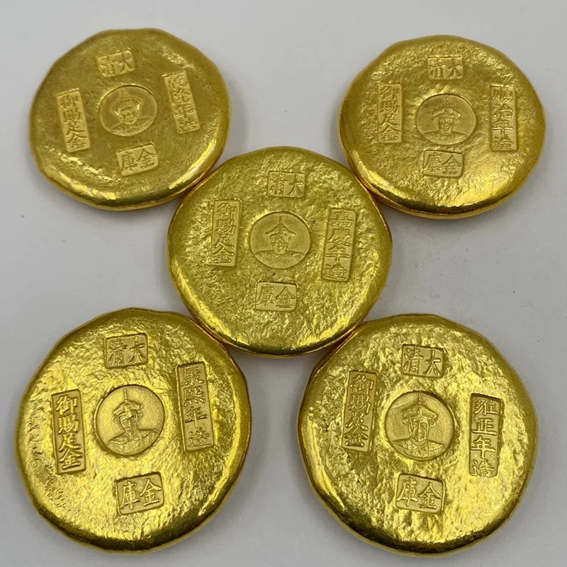 

Qing Dynasty Five Emperors Gilding Gold Cake Single Dragon Gold Cake Treasury Copper Gold Ingot Props Brass Ornaments