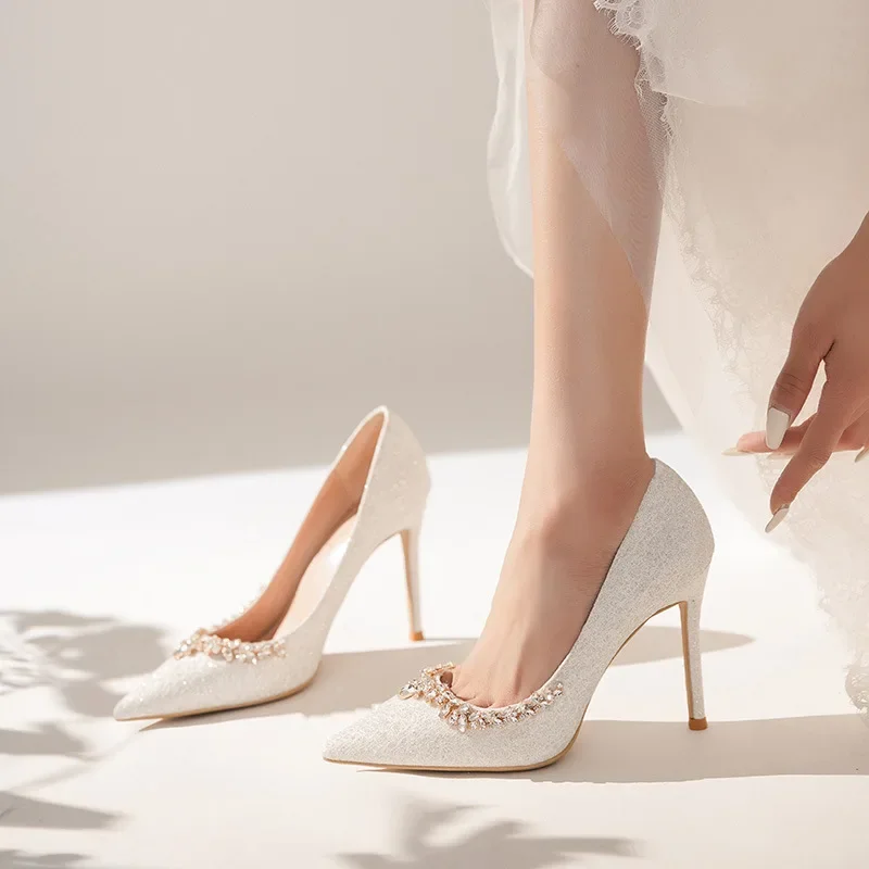 New French style high-heeled shoes with slim heels and pointed rhinestone trim, versatile white crystal single shoes