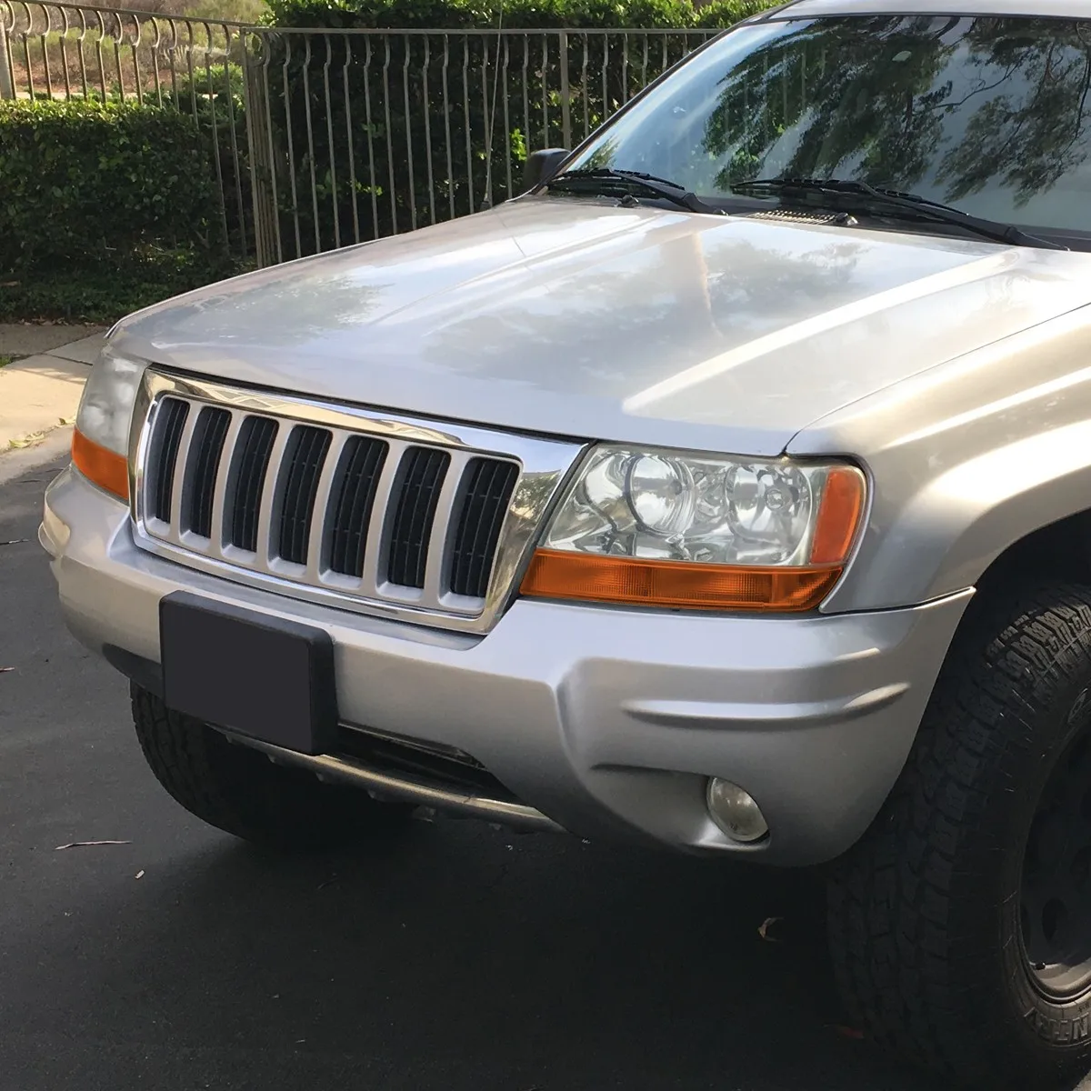 

Headlights Fits 1999-2004 Jeep Grand Cherokee Amber Signal Clear Lamp Left+Right