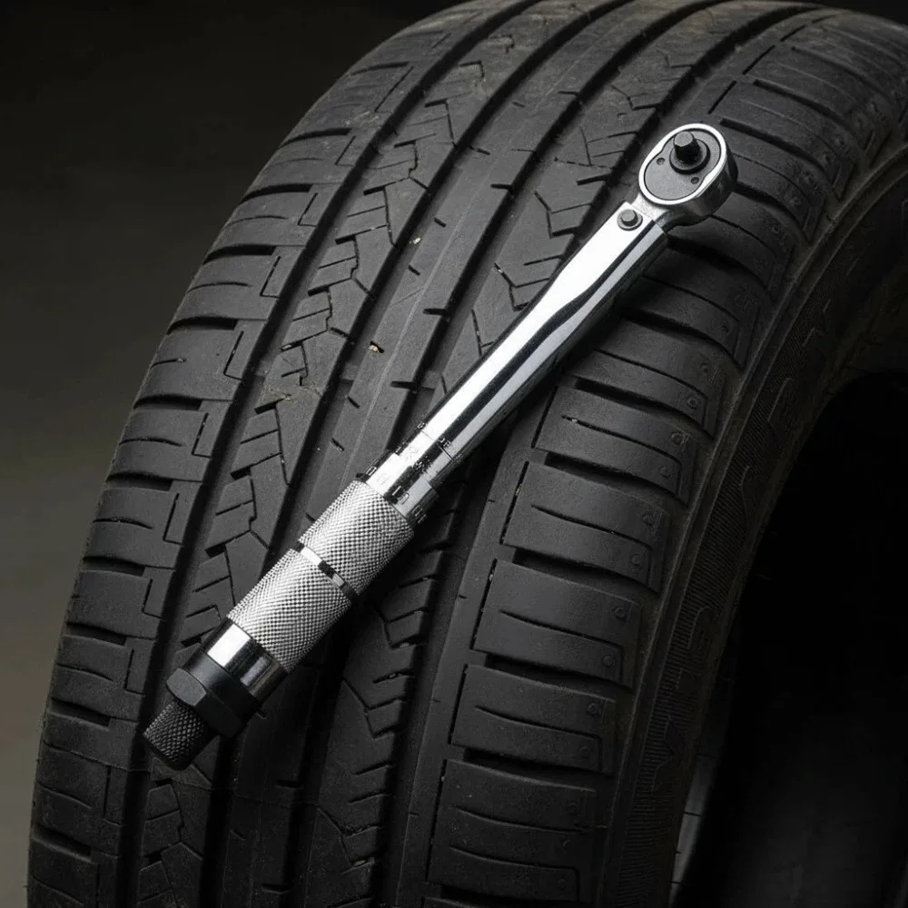 

5-25N-m Preset Torque Wrench Multi-function 1/4 Inch Torque Tool Handheld One-click Disassembly Ratchet Torque Wrench