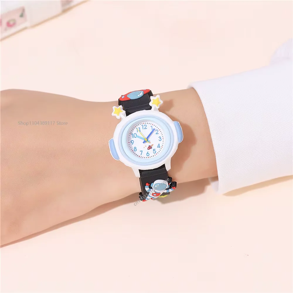 Orologio da polso per bambini con motivo astronauta, nastro in plastica colorata, orologio da regalo per studenti, ragazzo, ragazza, orologio da polso per bambini in silicone