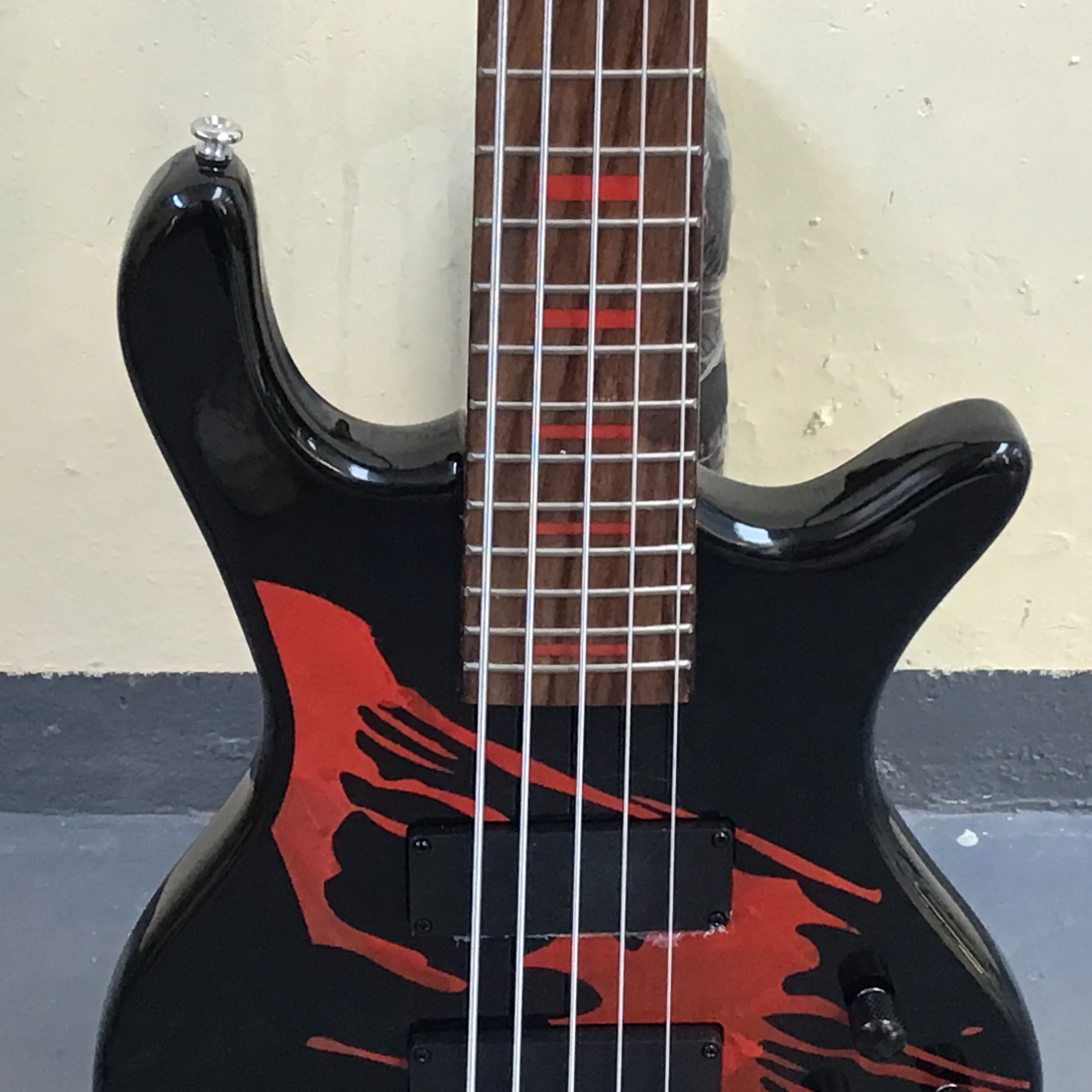 

5 Strings Bass Guitar black with red body,Red inlay,24F,hot sales