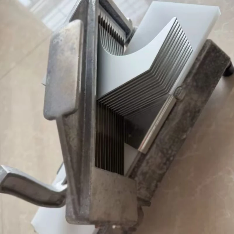 Commercial tomato and cheese slicer sharp blade stainless steel household manual vegetable and fruit cutting machine