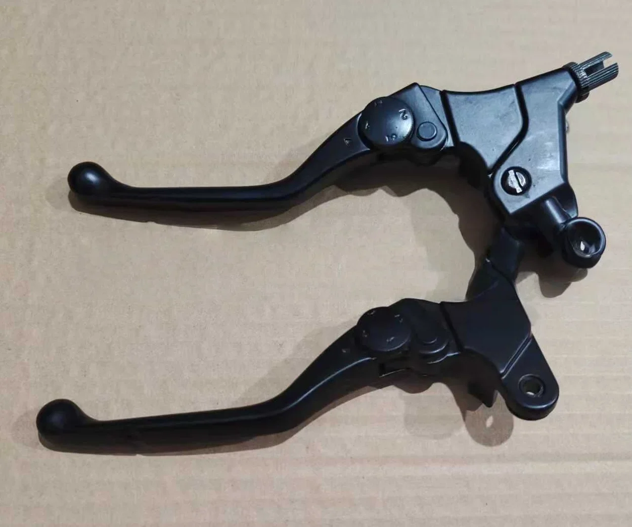 For Qjmotor QJ250GS-29E SRK250 Left and Right Handle Brake Handle SRK250 Clutch Handle Left and Right