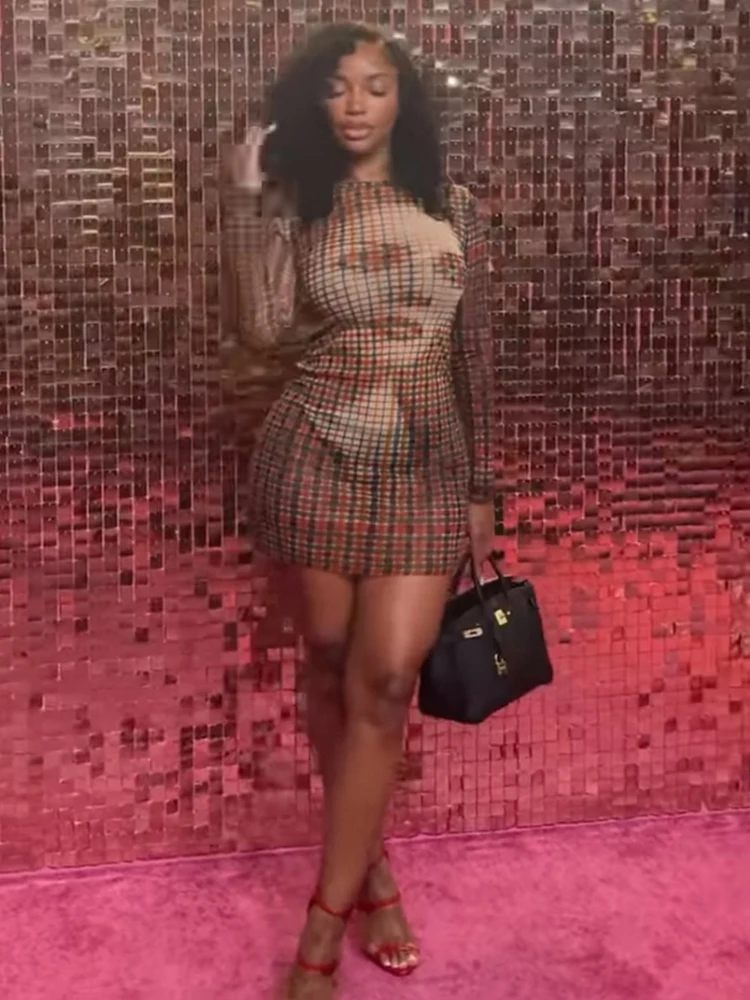 ニバーフェイスプリントドレス女性チェック柄パッチワークoネックフルスリーブスキニーストレッチミッドナイトクラブパーティー秋トレンドミニボディコン