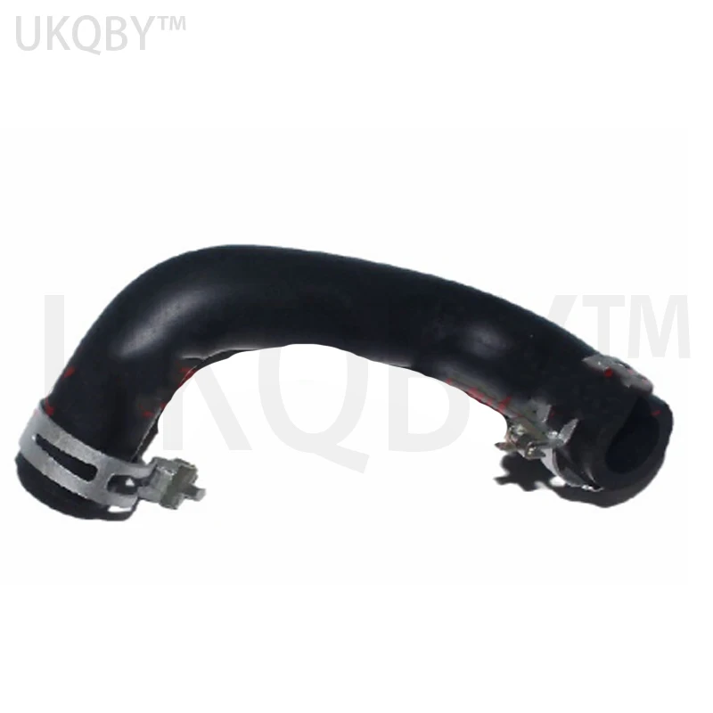 apply Mo nd eo 2.0/Fo x/Wi nn in g Exhaust pipe with clip 4M5G6758HA