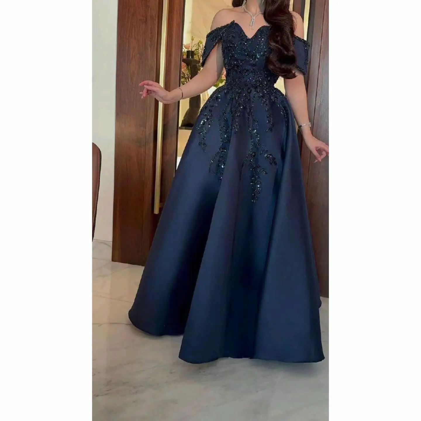 

Custom Made Royal Blue Off Shoulder Beading Saudi Evening Dress A-line Floor Length Backless Prom Party Dress فساتين سه