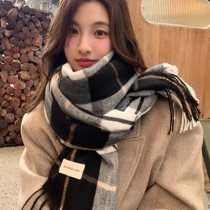 

Высококачественный клетчатый шарф в стиле ретро для женщин, осенне-зимняя универсальная шаль в корейском стиле2025Новый парный теплый шарф для шеи