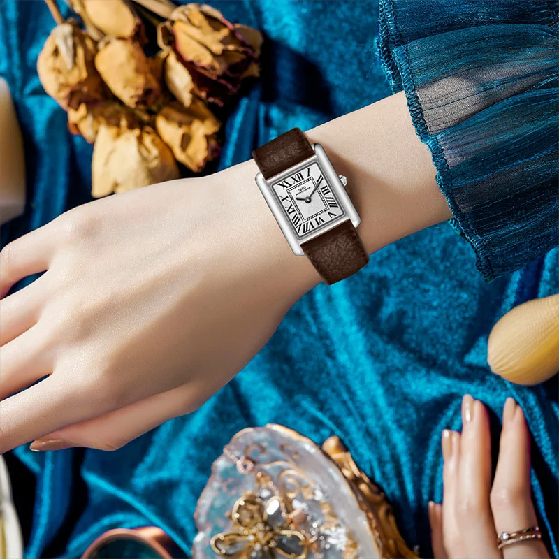 Montre rectangulaire de luxe pour femmes montre à quartz originale, étanche et exquise pour femmes Montre 2024 rétro pour femmes