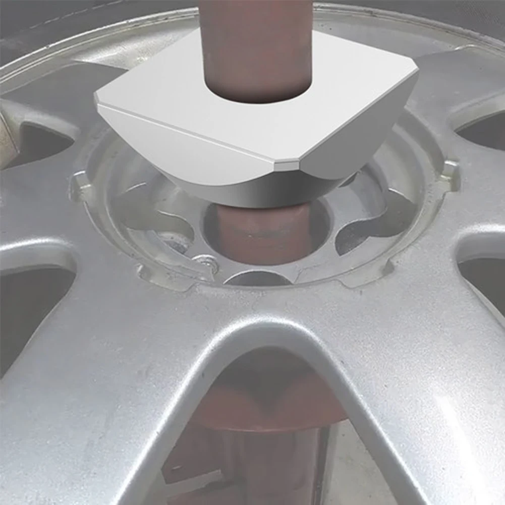 

Automotive Service Manual Tire Tool 4WD Centering Cone 5.4 Inch 2.67 Inch Center Post 5.4 Inch Diameter For Car Truck