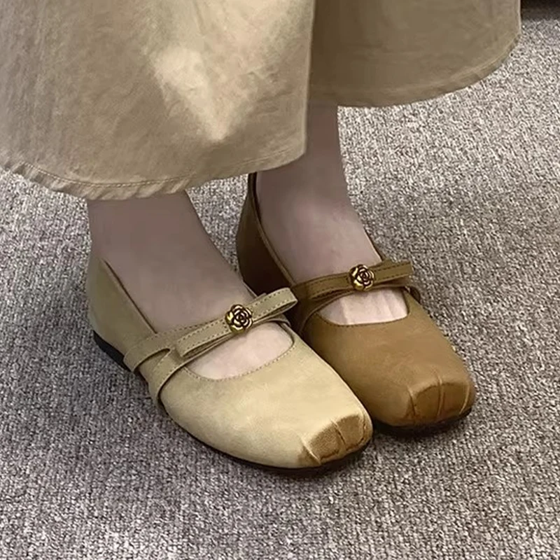 

Женские балетки с квадратным носком, неглубокие туфли-лоферы, новинка 2026 года, весенние дизайнерские люксовые повседневные удобные туфли для женщин