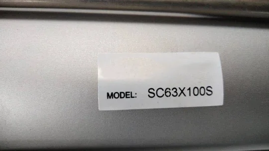 Brand new original H7CN-XHNS 6 pieces. SC63X100S 4 pieces. FX1S-30MR-001 2 pieces. H3CR-A8 12 pieces.