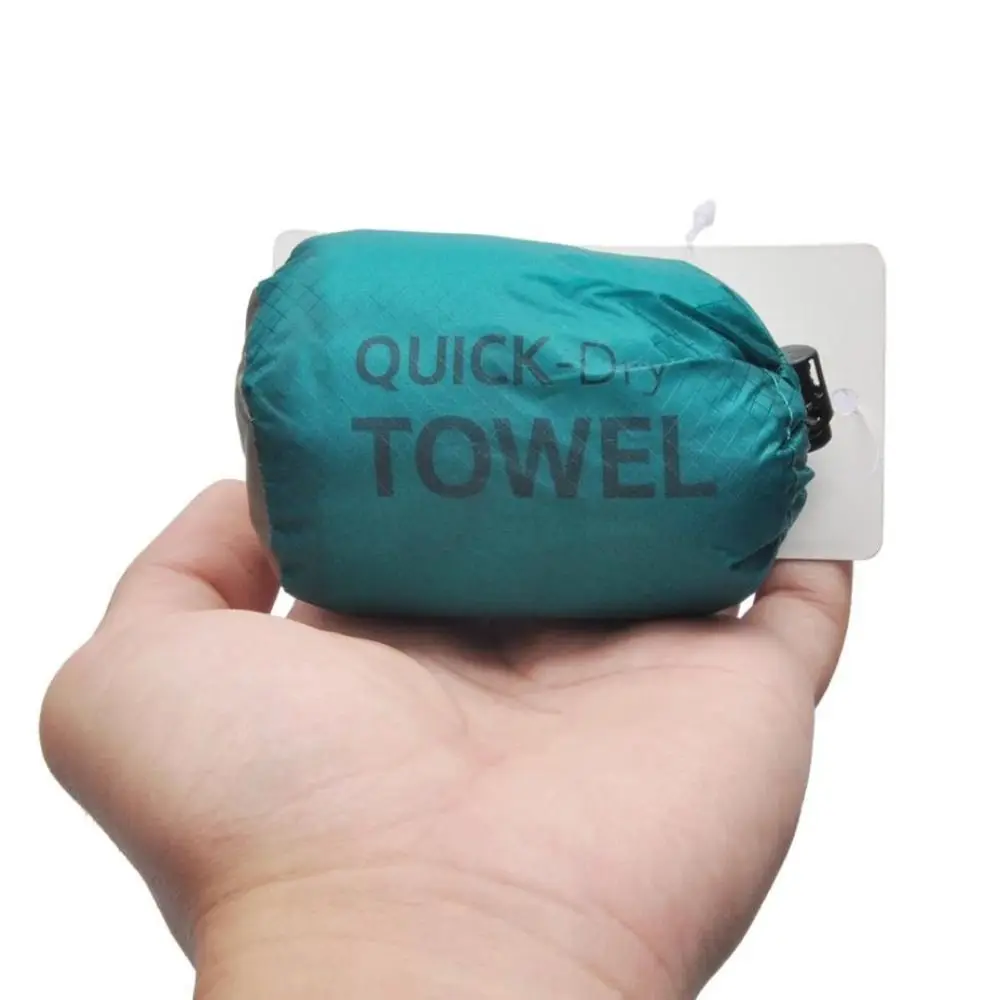 منشفة رياضية فائقة الامتصاص سريعة الجفاف خفيفة الوزن محمولة من الألياف الدقيقة قابلة للغسل في الغسالة مع حقيبة تخزين منشفة سفر