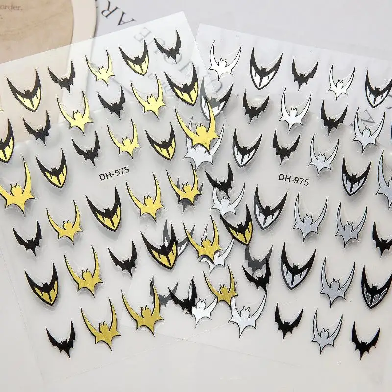 Лазерное-горячее-тиснение-Хэллоуин-темная-летучая-мышь-крест-клейкие-наклейки-для-дизайна-ногтей-наклейки-для-маникюра-блестящие-красные-серебряные-черные-подвески