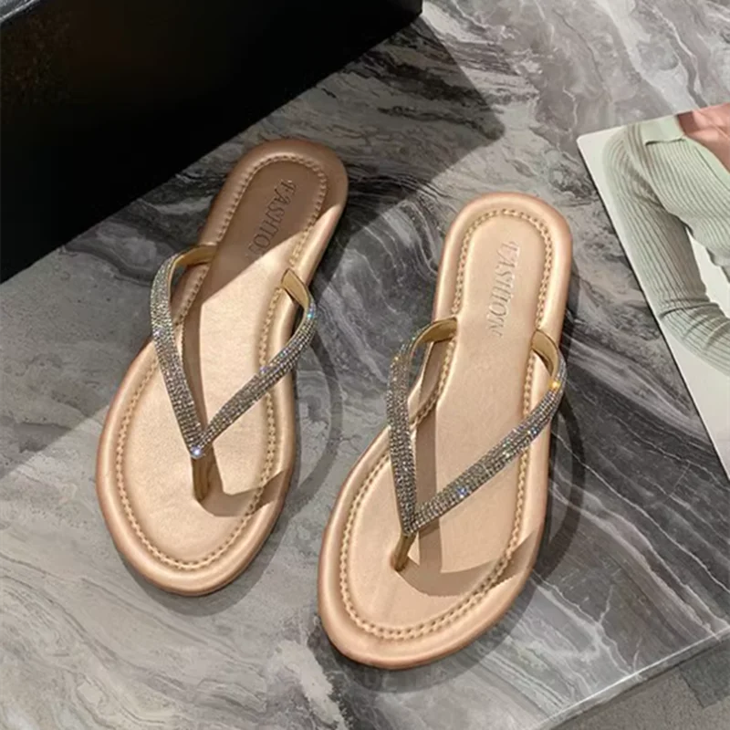 Lady New Luxury Crystal Thongs Shoes Flats Summer Flip Flops For Girls Outdoor Simple Leisure Slippers In Gold Silver 35-43 25cm