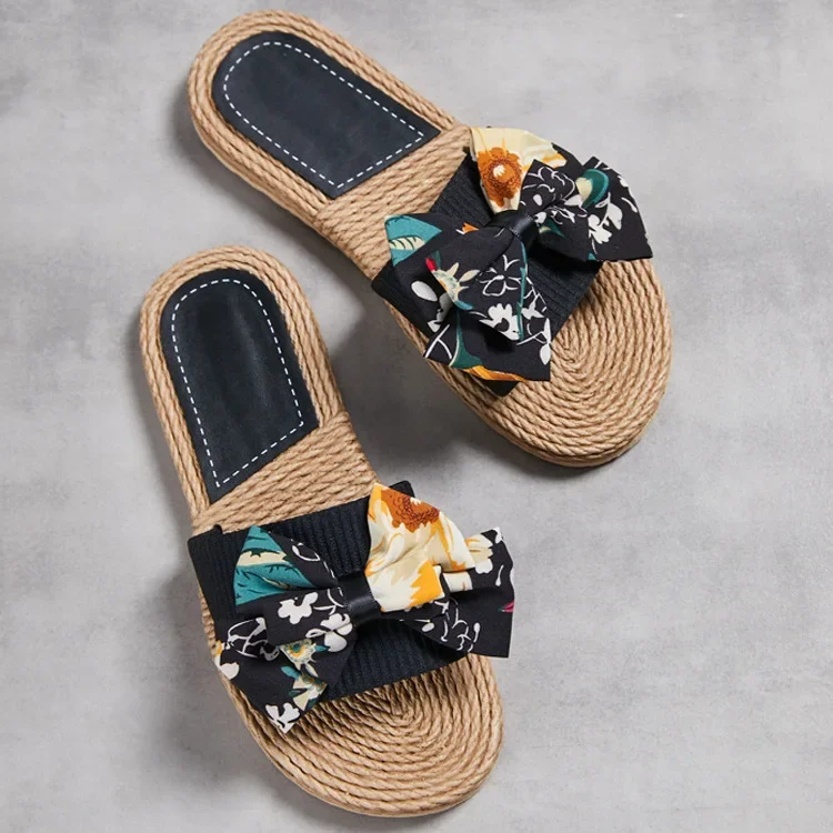 Female Summer Slippers Artificial Straw Sole Shoes Lady Summer Indoor Flat with Flip Flops Stitching Floral Women Slippers