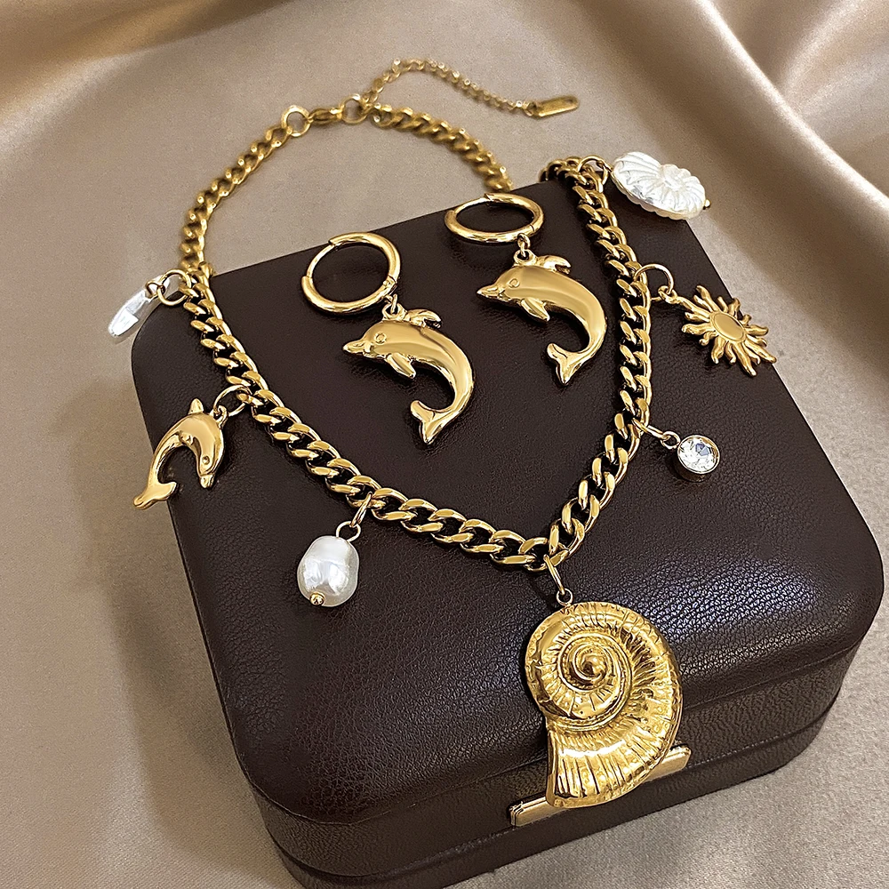 New Stainless Steel Dolphin Conch Pearl Necklace and Earrings Set – A Real-World Review for Beach-Lovers and Minimalist Jewelry Enthusiasts