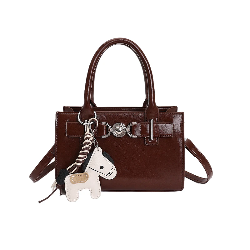 

Designer Minimalist Chic Diaper Bag For Women Leather Crossbody Handbag Elegant Vintage Stylish Tote Bag