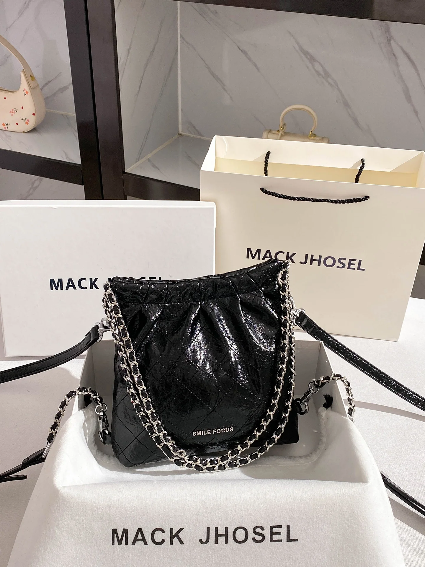 borsa-hobo-di-lusso-mack-jhosel-con-catena-a-reticolo-borsa-a-spalla-versatile-da-donna-moda-estate-2026-in-pelle-con-manico-a-catena