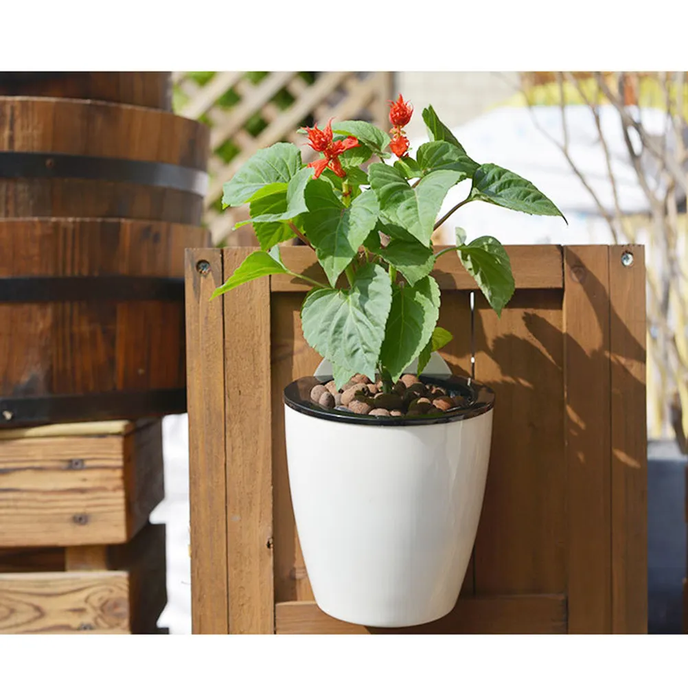 Plastic Hanging Planter Self Watering Flowerpot Creative Round Gardening Wall Mounted Plants Holder Long Time Water Storage