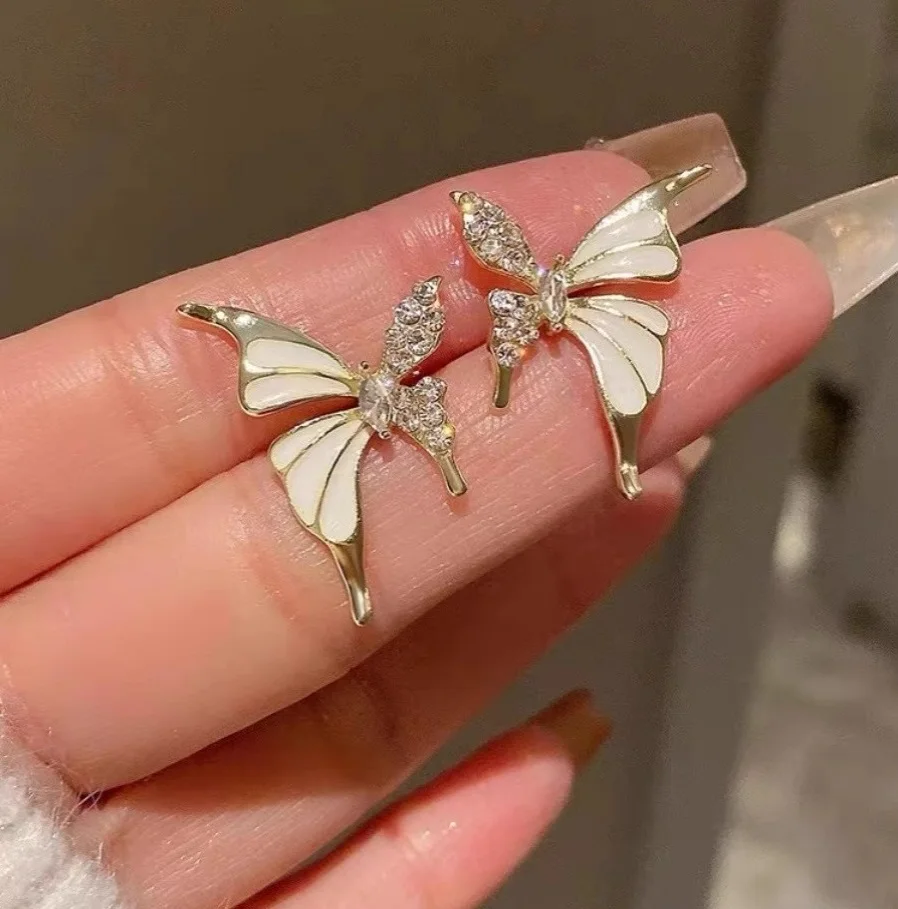 Autumn And Winter Light Luxury Niche Elegant Zircon Butterfly Stud Earrings For Women Fashion Sweet Metal Jewelry Gifts