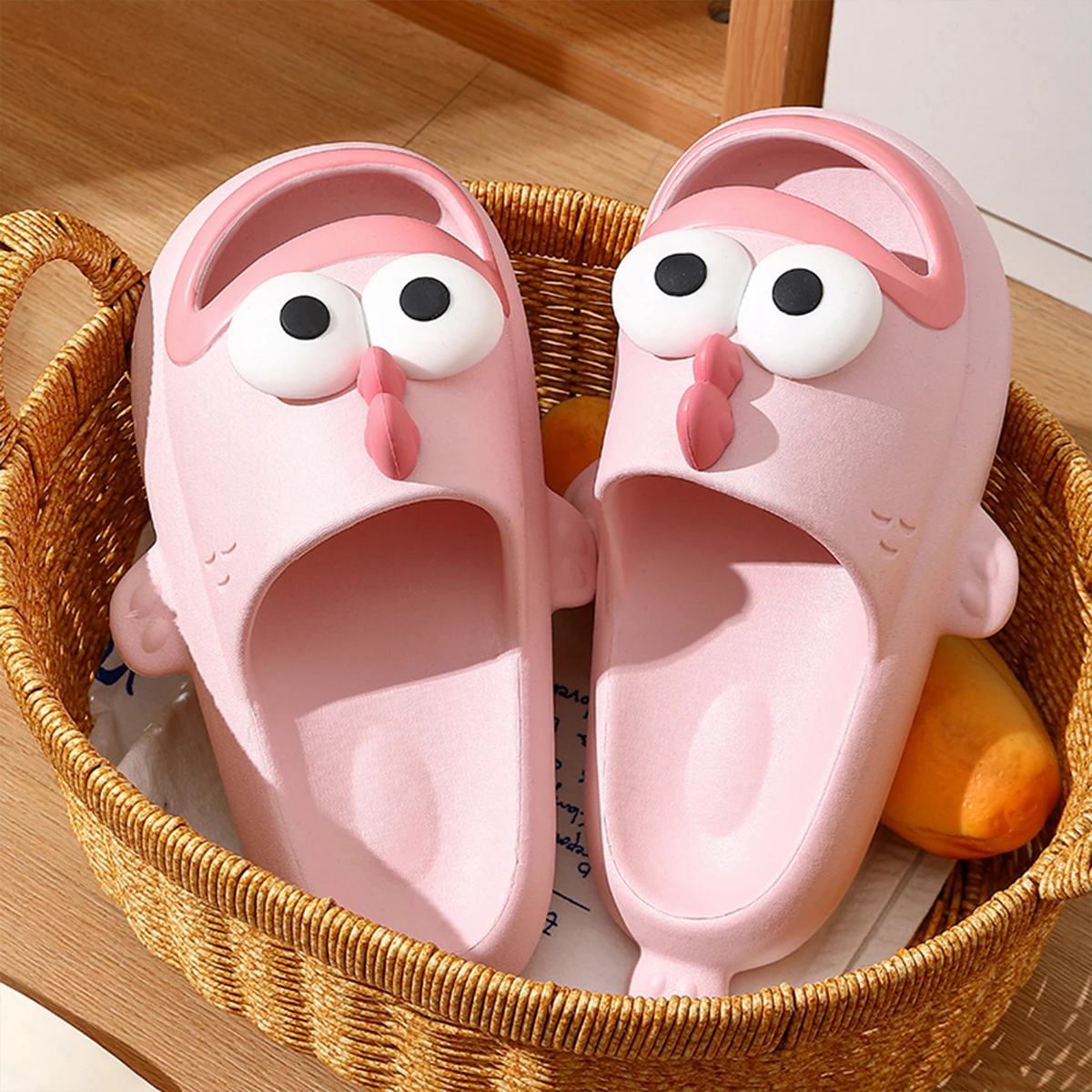 Cute Big Eyed Clown Fish Slippers for Women Summer Bathroom Anti slip Thick Sole Cool Slippers for External Wear