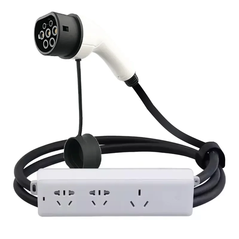 New Customized White 3.5KW 110-250V V2L Type2 EV Charging Discharge Gun CE Certified IP55 Protection 1-Year Warranty Outdoor
