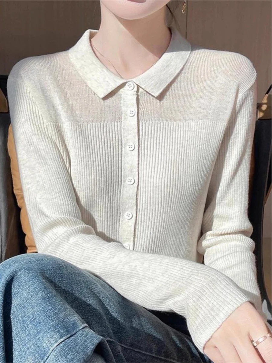 

Весна 2025: Модная трикотажная футболка с воротником, приталенного кроя, с длинным рукавом, тонкая базовая модель в стиле ретро для повседневной носки, простой дизайн