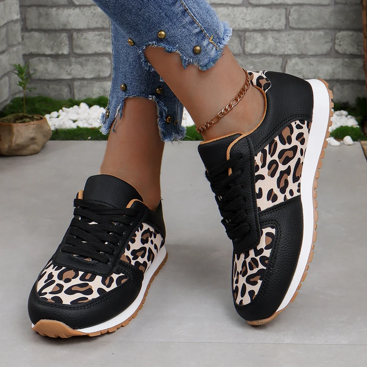 Women Platform Sneakers 2024 NEW Round Toe Low-top Leopard Wedge Shoes for Women\'s Size 43 Lace Up Socofy Casual Sports Shoes