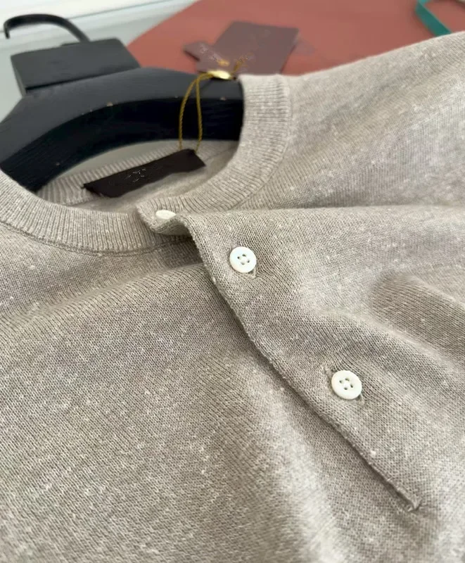 

LP Italian High Bottom Sheep Wool Blended Linen Henry Collar Long Sleeve T-Shirt 25aw