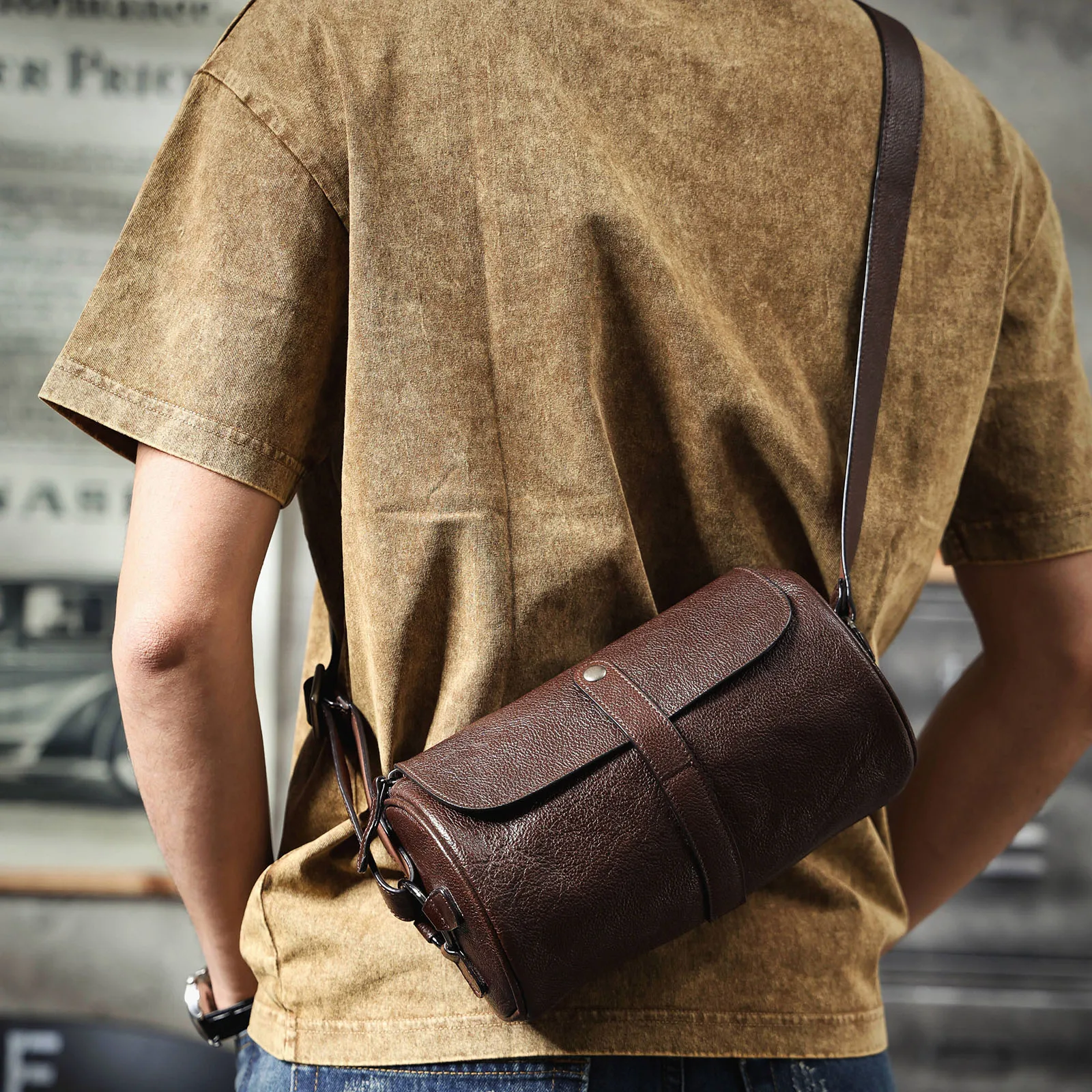 Echte Leder-Umhängetasche für Herren, Zylindertasche, schlicht, aus hochwertigem, pflanzlich gegerbtem Rindsleder, modisch und lässig – Detail 6