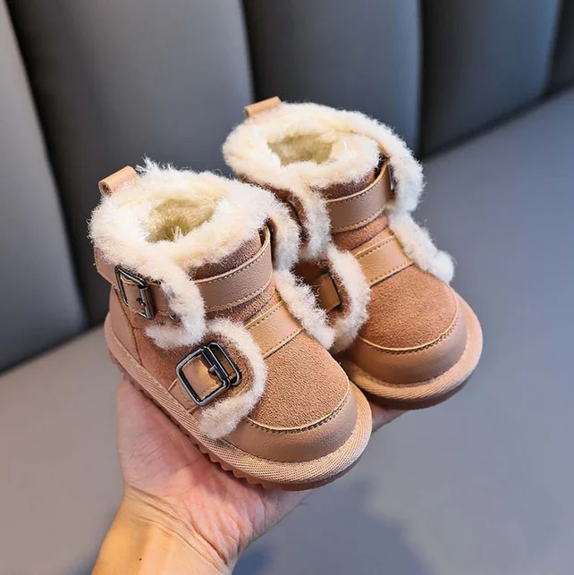 

Baby Plush Winter Boots Baby Soft Soled Walking Shoes 1-3 4-6 Year Old Boys Casual Cotton Shoes Thick Winter Girls' Shoes