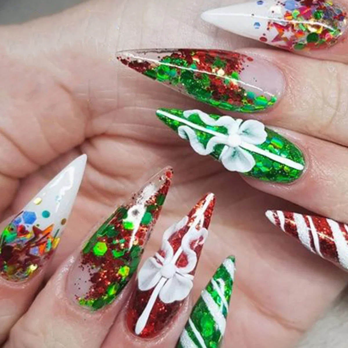 Christmas Press on Nails Medium Stiletto Fake Nails with Christmas Tree Designs Glitter Glue on Nails Xmas Design Full Cover Tip