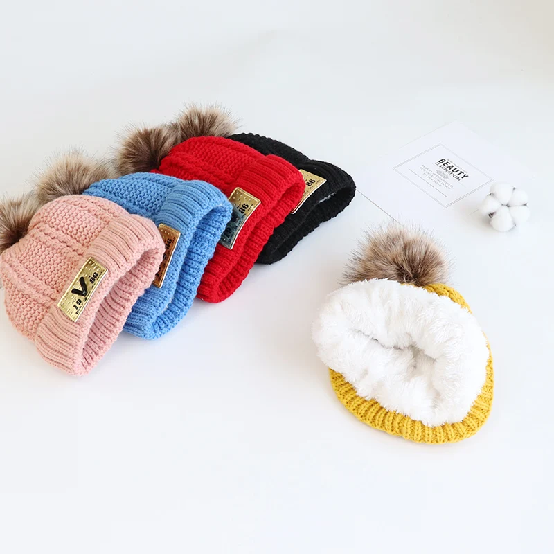 Topi dan Syal Anak-anak Dua Potong Musim Gugur dan Musim Dingin Topi Pullover Bayi Anak Laki-laki dan Perempuan Topi Wol Rajutan dengan Penebalan Beludru T