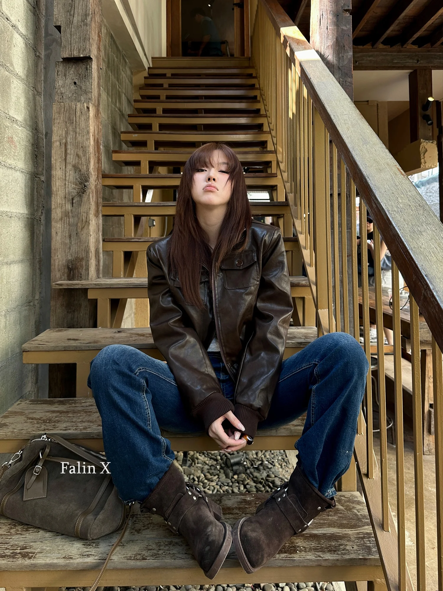 

Женская кожаная куртка-косуха Falin X с воротником-стойкой и пуговицами, в американском стиле, весенняя модная коллекция, из искусственной кожи, для создания эффектного образа