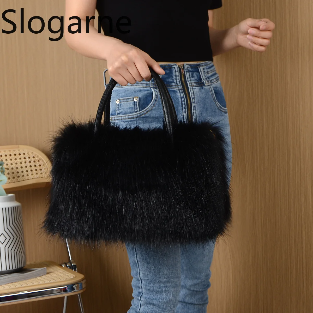 2026-faux-fox-fur-handbag-women-luxury-new-design-fluffy-bags-ladies-winter-furry-tote-bag-soft-high-quality-evening-fur-bags