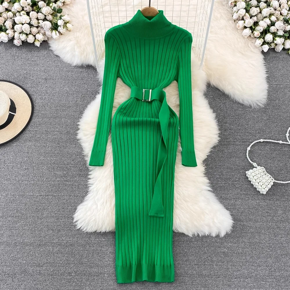 YuooMuoo Frauen Kleid 2024 Herbst Winter Rollkragen Rippen Gestrickte Maxi Kleid Weibliche Dünne Elastische Bodycon Pullover Kleid mit Gürtel