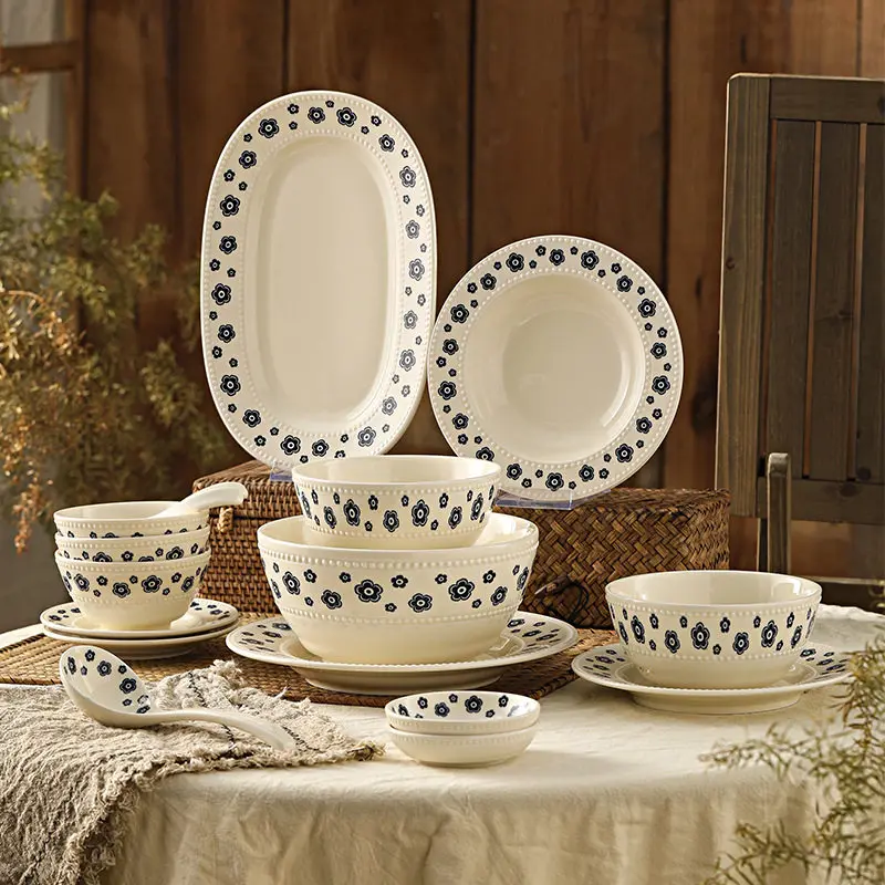 

Modern Unique Dinner Sets Friendly Aesthetic Elegant Designer Dinnerware Sets Christmas Italian Keramik Geschirr Set Dinnerware