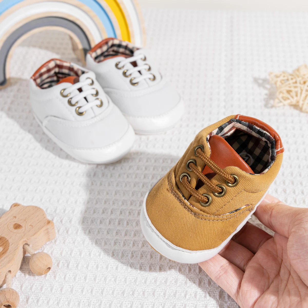 

KIDSUN Casual Lace-Up Sport Baby Shoes Newborns Baby Boy Girl Sneakers Anti-Slip First Walkers Infant Crib Shoes Cloth Bottom