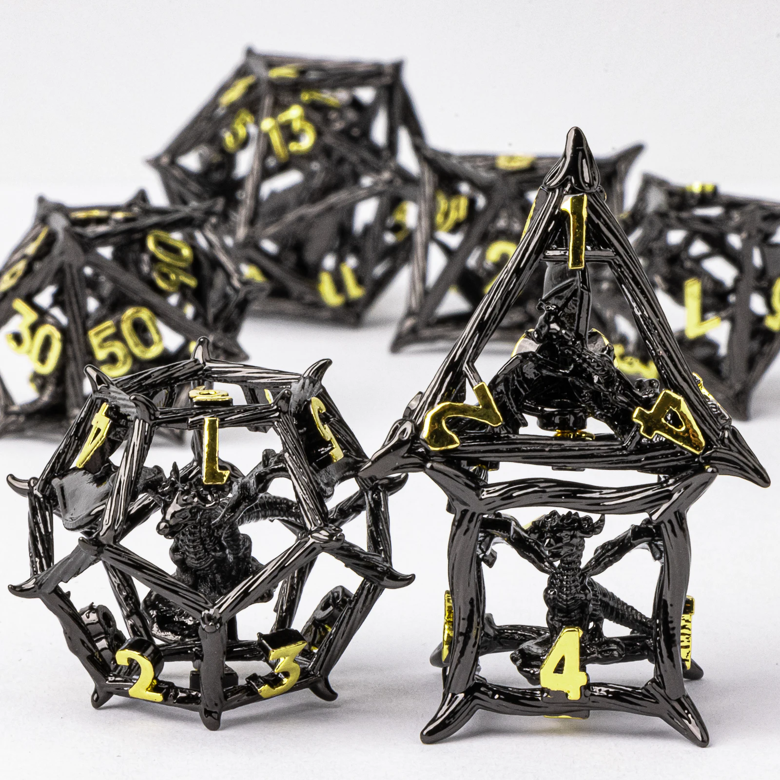 

Набор металлических полых кубиков Dragon Dice для подземелий и драконов, набор многогранных кубиков, полые кубики d и d, набор кубиков D&D, подарки