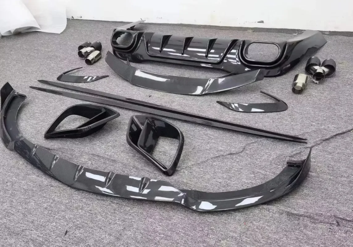 Runde Perfectly Adapts for  GT 63 Upgraded and Modified  RT900 High-quality Carbon Fiber Body Kit Car Bumper