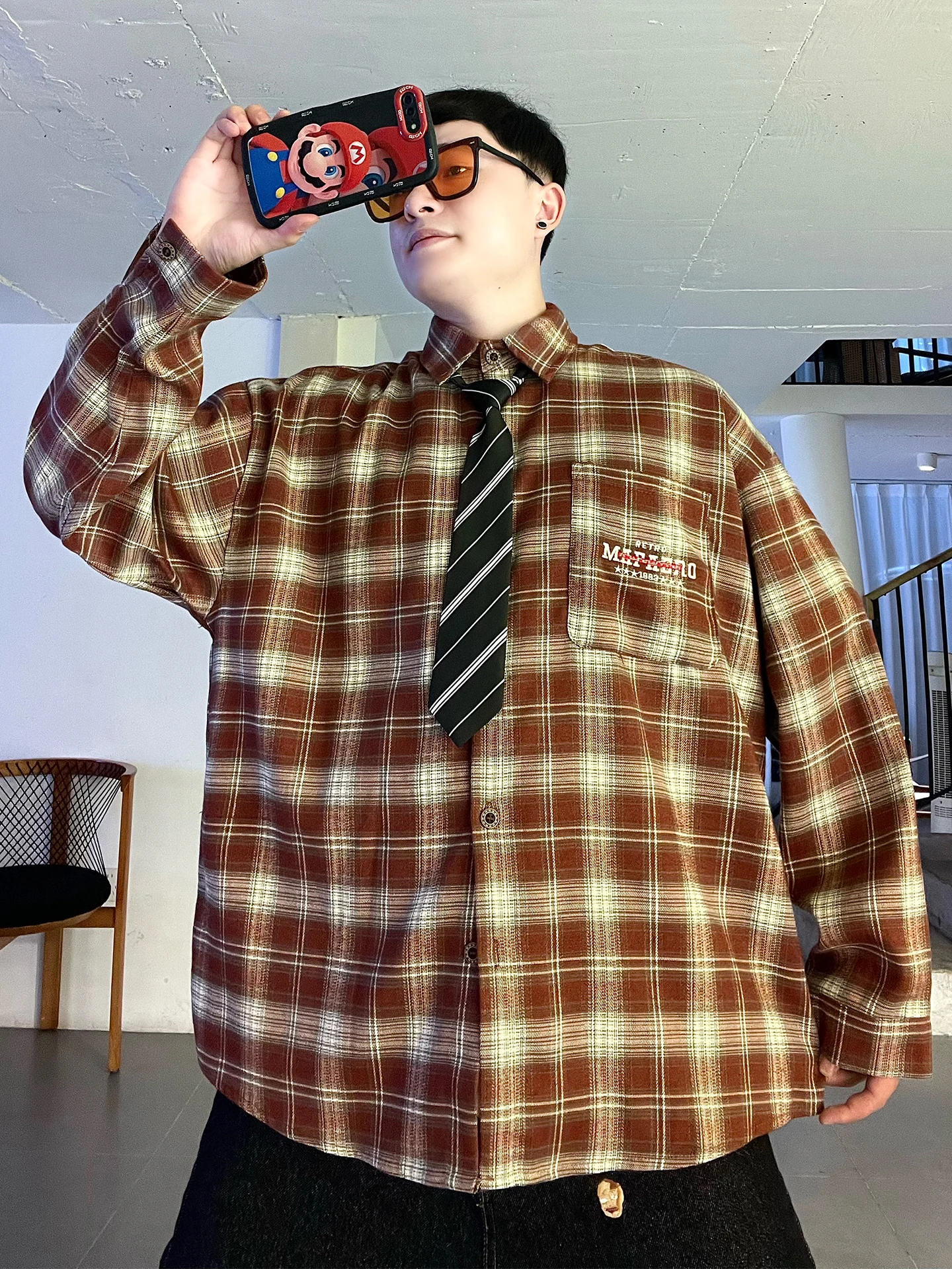 

Retro American College Sle Plaid Long Sve irt Loose Fit Couples Top Youth Trendy Cotton Polyester Blend Autumn Wear