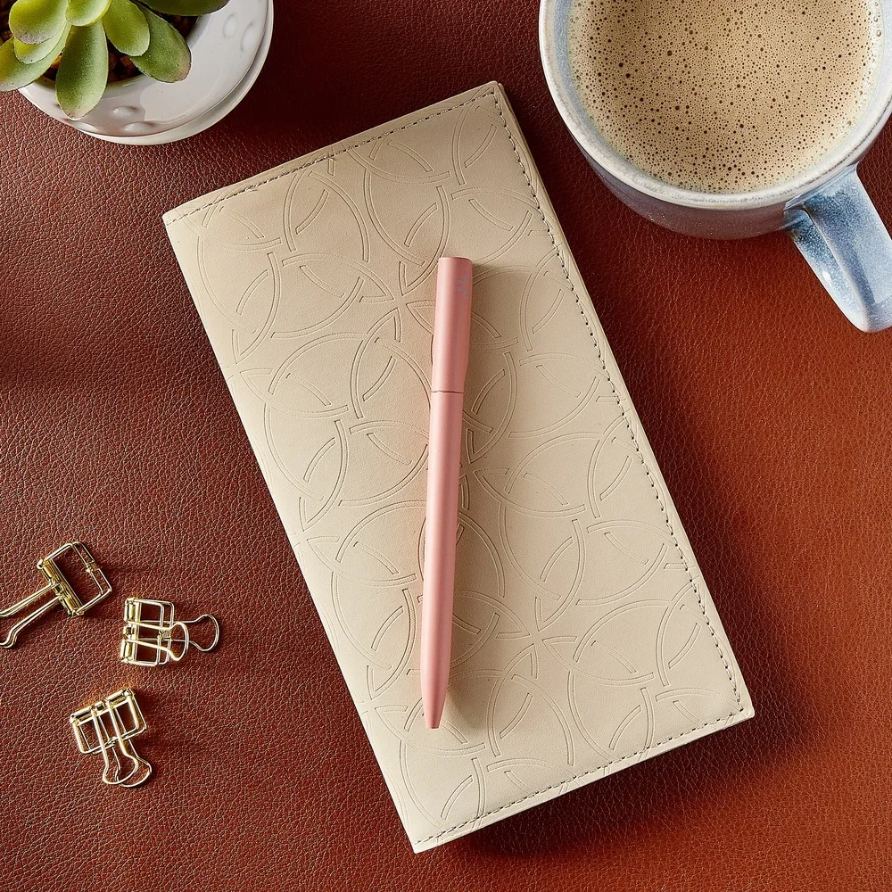 

Имитация замшевого журнала с тиснением, 80-страничная линейка, компактный блокнот, портативный дневник для письма, идеальные студенты, путешествия и подарки