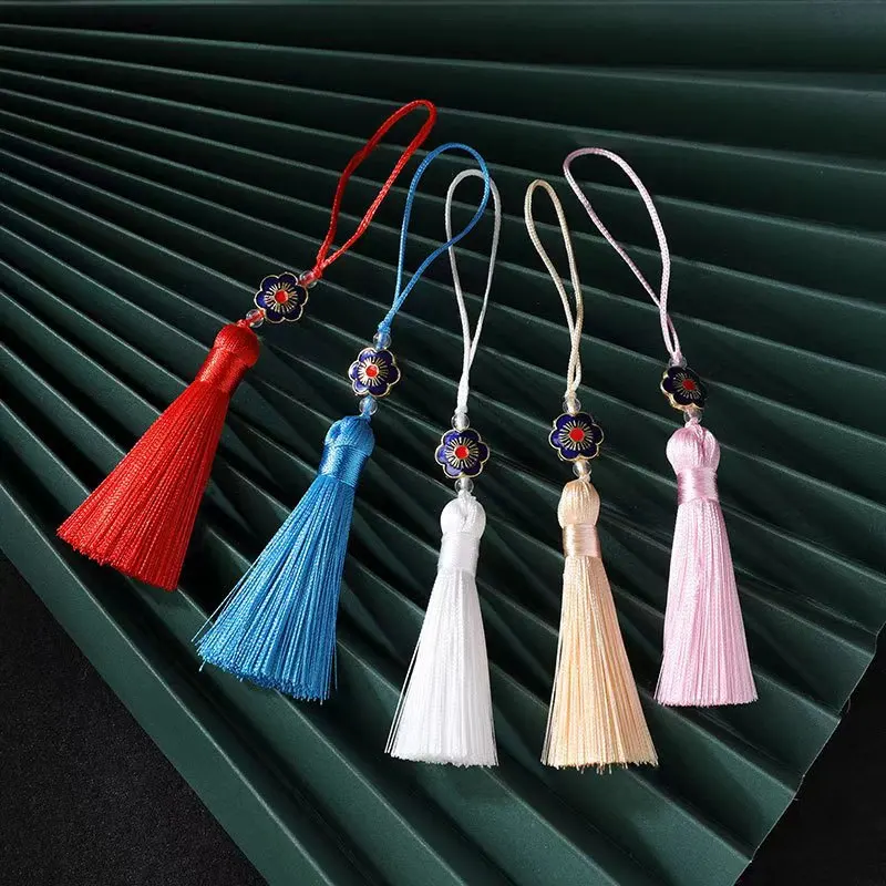 5pcs/lot 6CM Small Plum Tassel Bookmark Headdress Sachet Pendant U Disk Pendant Sachet Fan Pendant