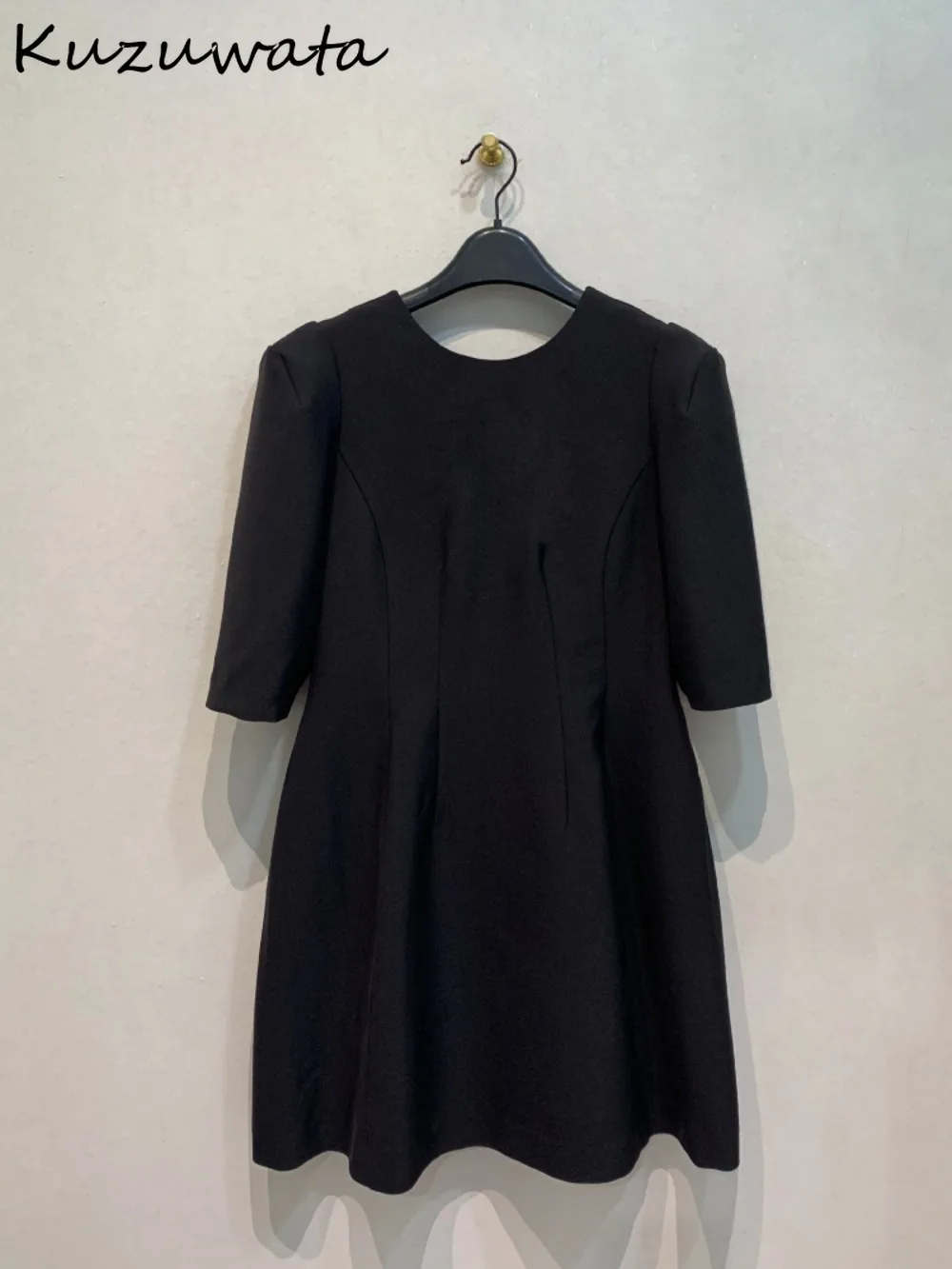 

Kuzuwata Simple Office Lady Solid Pullovers Blusas O Neck Puff Sleeve French Vintage Shirt Japan Backless Slim Ball Gown Blouses