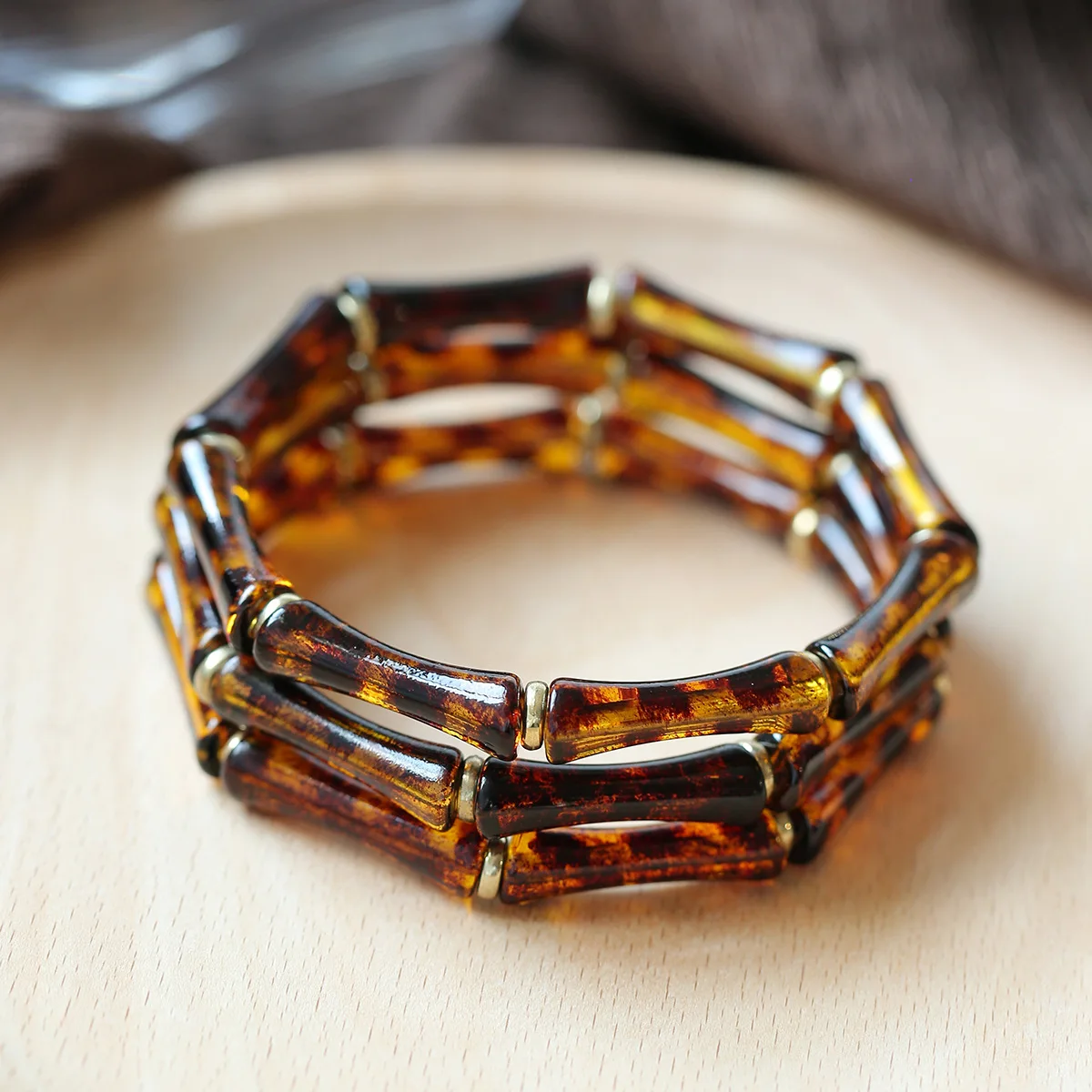 Nova Pulseira Criativa Exagerada de Metal Vazado com Flor Grande para Mulheres, Acessório Diário, Joia para Praia e Férias