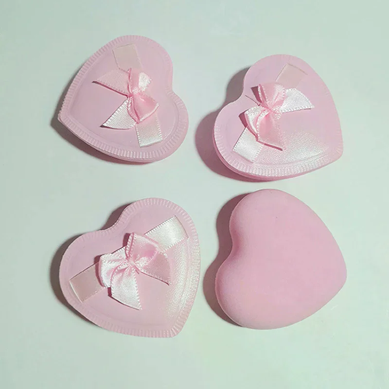 พัฟแต่งหน้ารูปหัวใจ 2/5 ชิ้น ใช้ได้ทั้งแบบแห้งและแบบเปียก พัฟแป้งคุชชั่นเนื้อเนียนนุ่มเหมือนขนมสายไหม