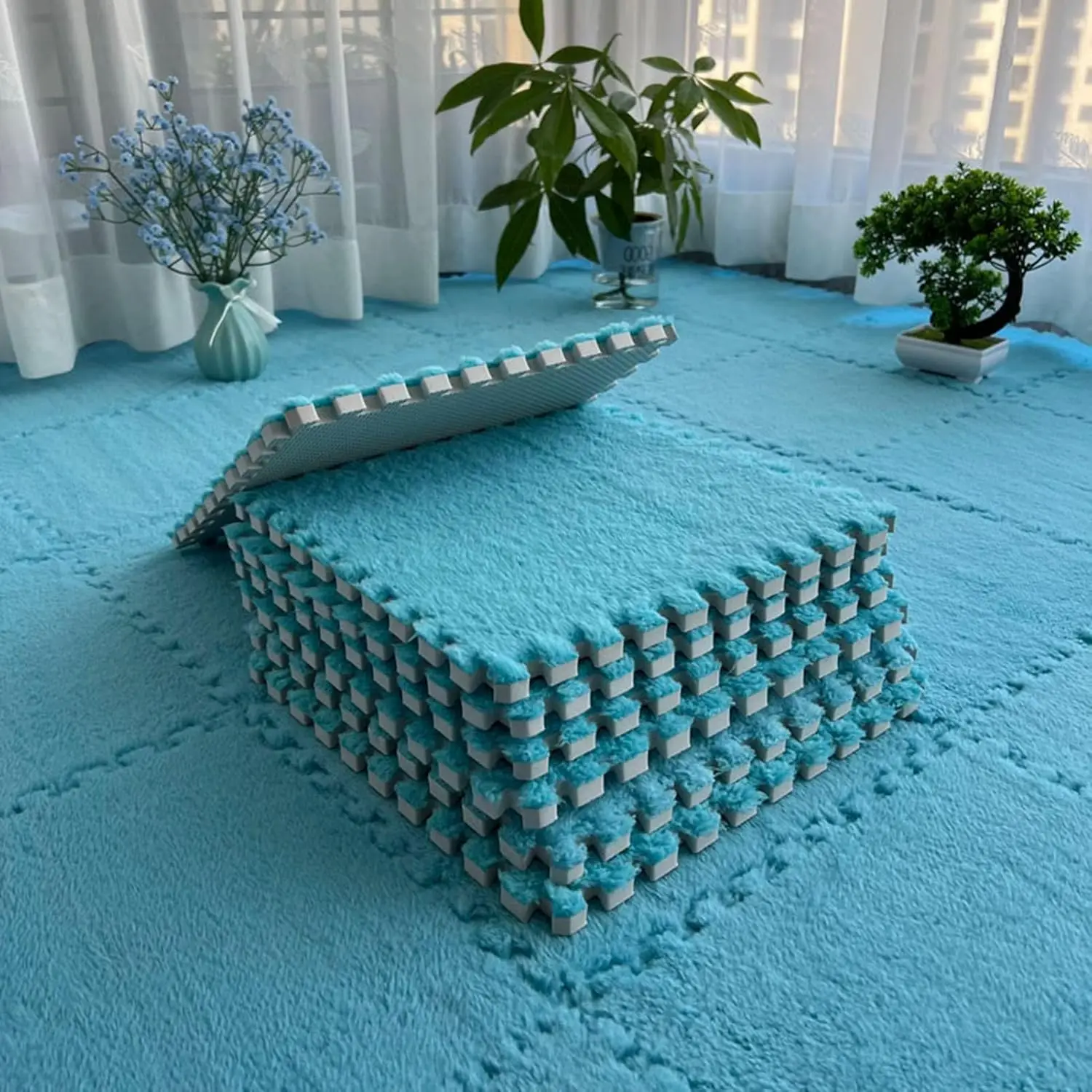 

12-Piece Baby Plush Play Mat EVA Foam Soft Crawling Mat BPA-Free Reusable Washable Non-Slip Waterproof Puzzle Mat