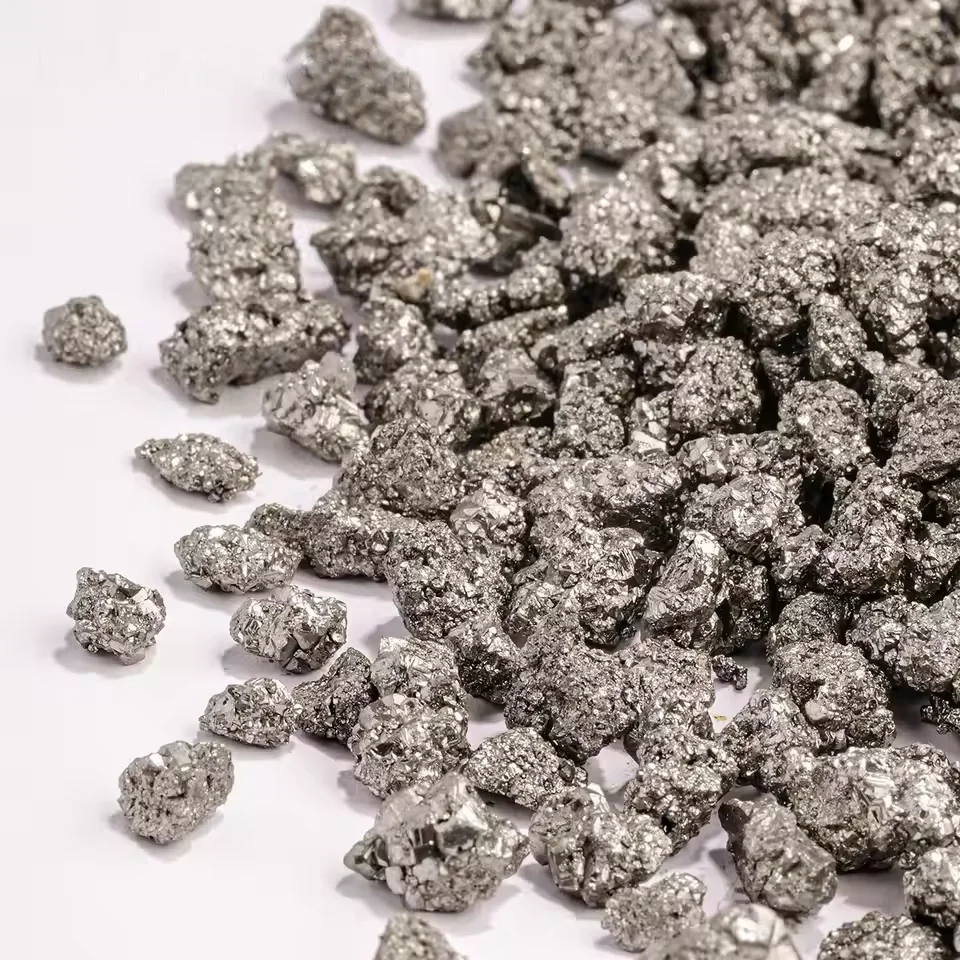 100 g Pyrit-Halbrohe Mini-Chips 5–15 mm, natürliche Pyrit-Chips, rohe Pyrit-Chips, Geldstein, natürliche kleine Pyrit-Chips
