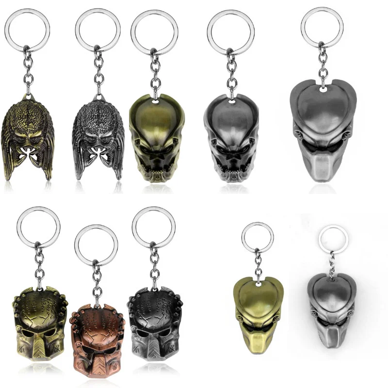 Movie Restore Scene Aliens Predator AVP Keychain Necklace Alien Queen Figure Cosplay Key Rings Men Key Accessories Gift